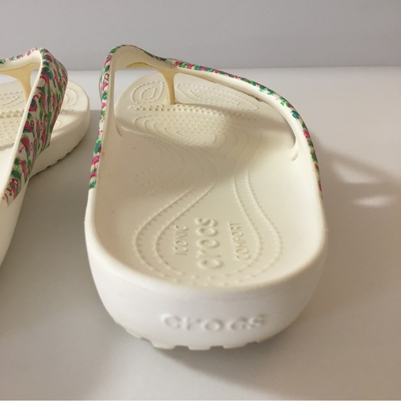 Crocs Ionic Comfort Kadee II White Flamingo Flip Flops Sandals Women's Size 10 - Picture 14 of 16